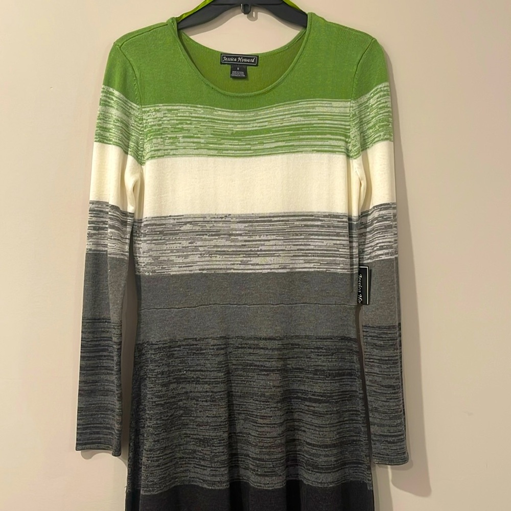 Jessica Howard long sleeved sweater dress